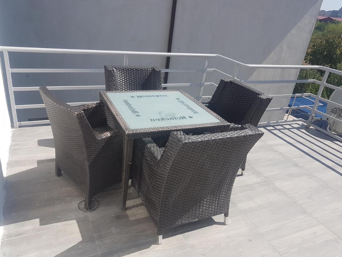 Casa Nord Hotel Бузау Екстериор снимка